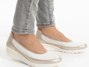 Ara 12-50664-08 Zurich – Off White & Gold Metallic Leather Loafer