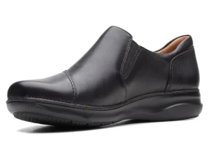 Clarks Appley Zip - Black