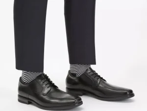 Clarks Howard Over - Black Leather
