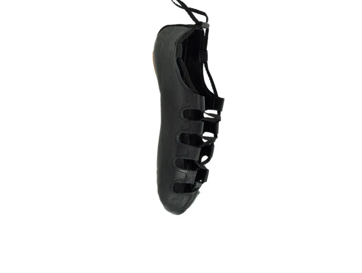 goleen_irish_dancing_pump_1.webp Goleen Irish Dancing Pump Loop - Black