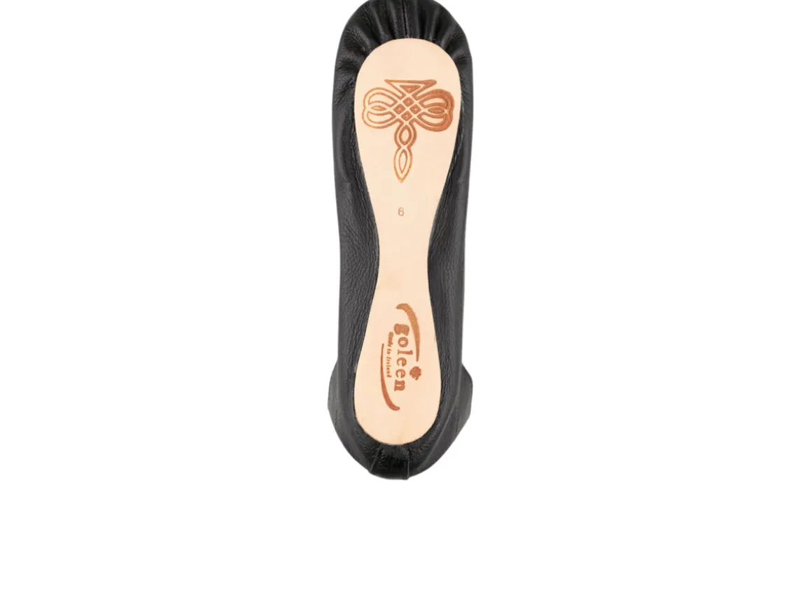goleen_irish_dancing_pump_3.webp Goleen Irish Dancing Pump Loop - Black