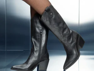 NeroGiardini I013274D 100 - Black