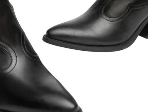 NeroGiardini I013274D 100 - Black