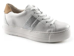 Paul Green 5330 01 - Ivory Ice